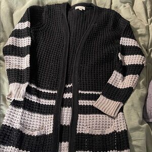 Poof Excellence Black and Gray Cardigan